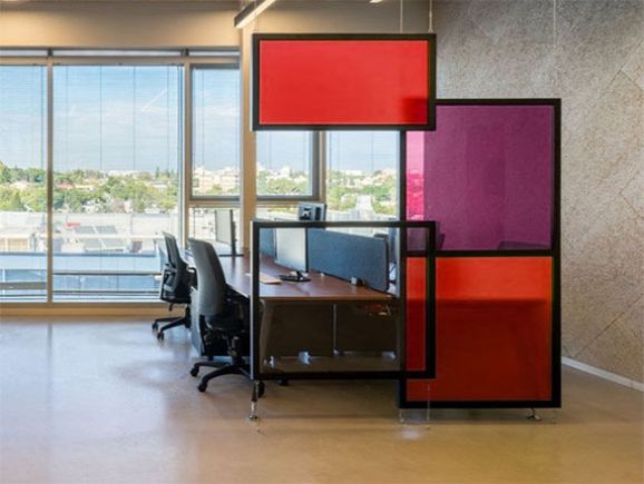 Idée déco de vitrophanie pour bureaux